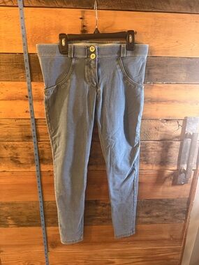 Freddy WR.UP Shaping Jeans | Butt Lifting High Waist Skinny | Medium US 10